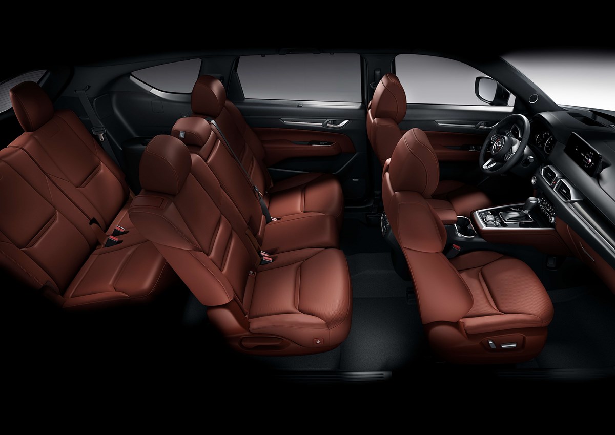 nội thất mazda cx-8