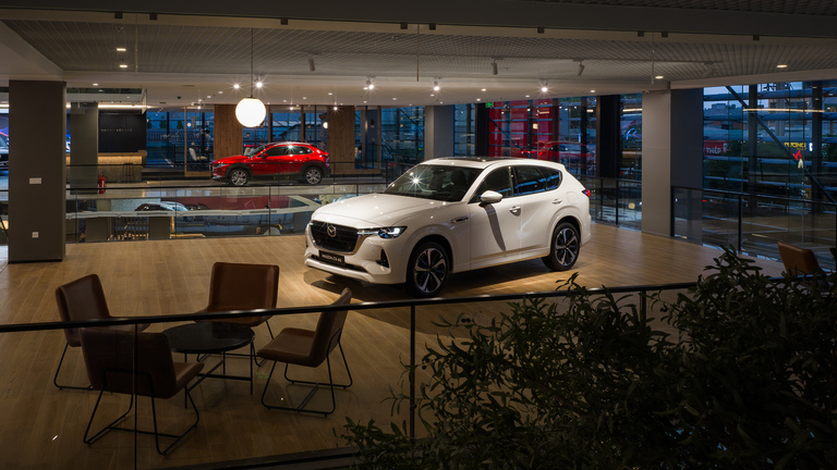 Hướng dẫn trải nghiệm showroom Mazda Flagship